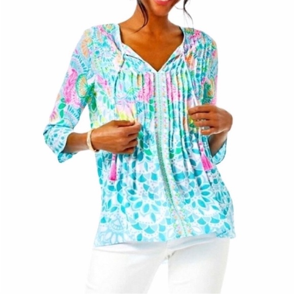 Lilly Pulitzer Marilina Caribbean Citrus Engineered
Tunic Top. Size XXS. - Picture 1 of 15